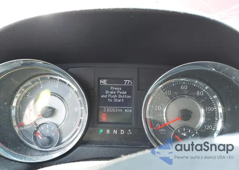 2011 Chrysler Town & Country Touring-L z USA, uszkodzony, nr VIN 2A4RR8DGXBR635474